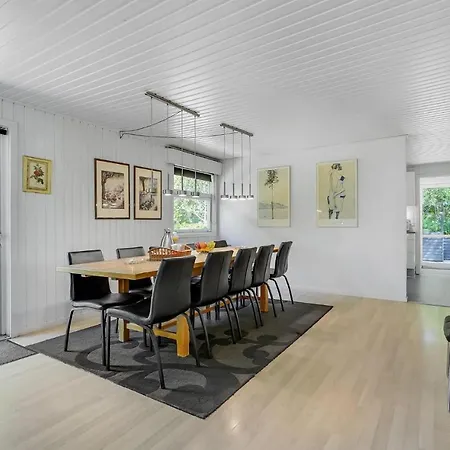 Holiday home Lovely In With Indoor Swimming Pool *